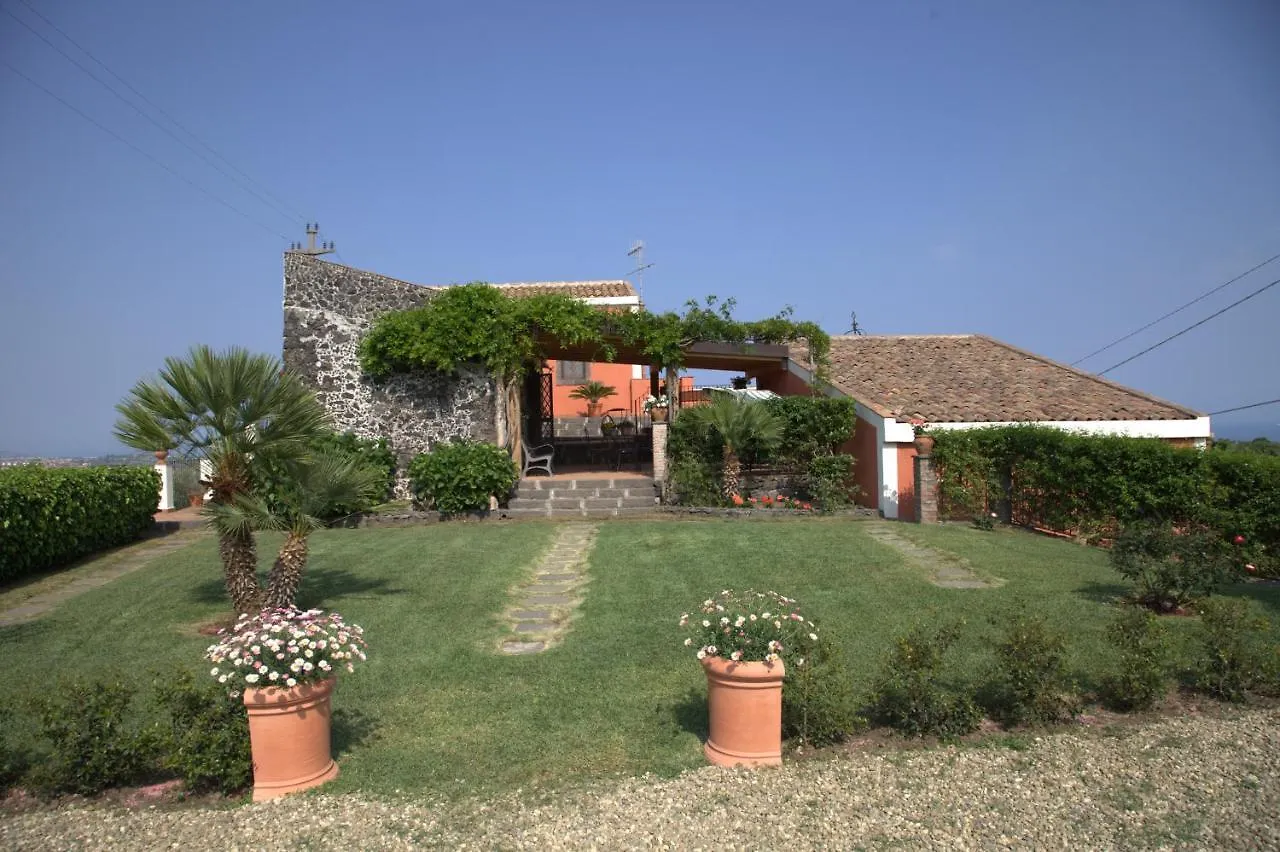 Agriturismo Le Case Di Civi マスカリ ファームステイ