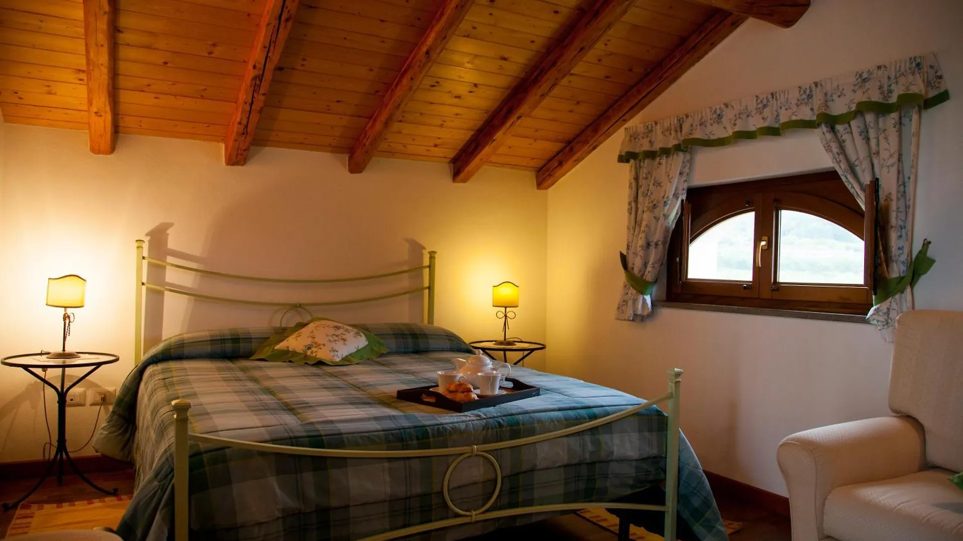 Bauernhof Agriturismo Le Case Di Civi Mascali Italien